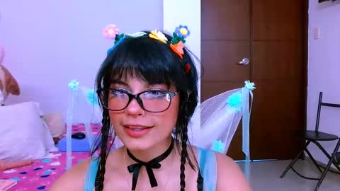 mattilda_18 online show from March 2025 09:06:02 PM