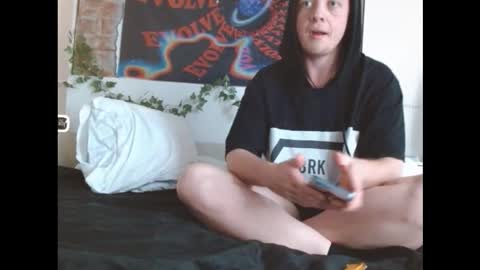 mattiuftm online show from October 2025 05:05:01 AM