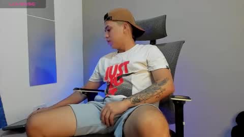 Snapshot of mattiwsmorris_ chatting on November 2025 02:34:02 PM mattiwsmorris_ online show from November 2025 02:34:02 PM