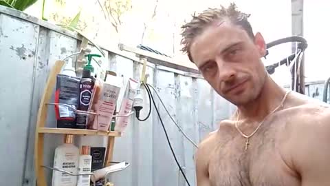 mattlesnake_101 online show from February 2026 10:39:01 PM