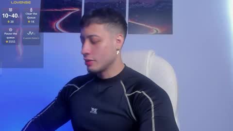 Snapshot of mattsaill_ chatting on October 2025 01:25:02 PM mattsaill_ online show from October 2025 01:25:02 PM