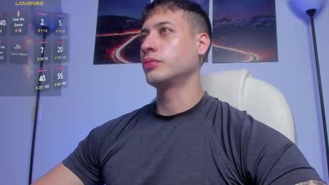 Snapshot of mattsaill_ chatting on November 2025 10:48:01 AM mattsaill_ online show from November 2025 10:48:01 AM