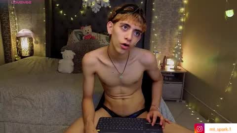 matty_spark online show from December 2025 02:22:01 PM