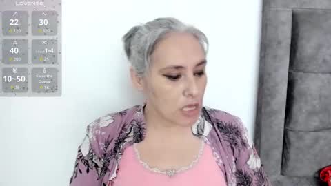 mature_gold online show from September 2025 12:27:02 PM