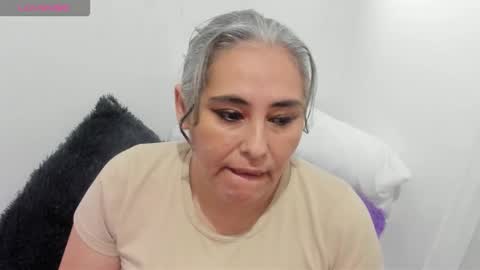 danna mature online show from February 2026 11:47:02 AM