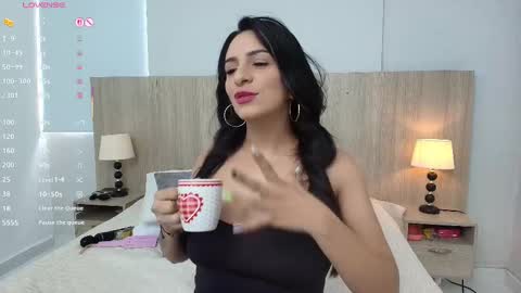 katerin online show from October 2025 11:55:02 AM