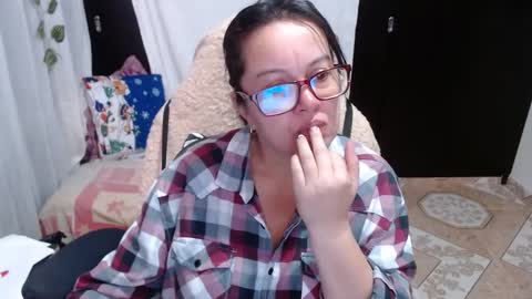 Sonia online show from December 2024 12:49:01 PM