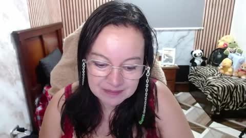 Sonia online show from April 2026 03:37:02 PM