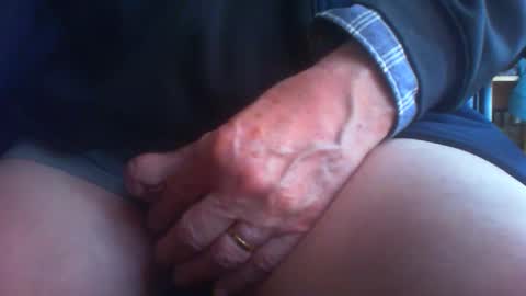 Maturedaddi online show from February 2025 04:21:01 PM