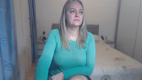 maturediana online show from February 2025 03:56:01 AM
