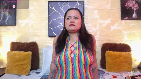 Snapshot of maturejane02 chatting on October 2025 02:43:02 AM Jane online show from October 2025 02:43:02 AM