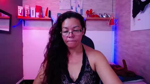 maturepure_ online show from November 2025 11:21:02 PM