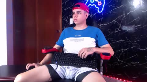 Matias online show from January 2025 02:58:01 PM