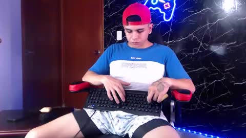 Matias online show from January 2025 08:18:01 PM