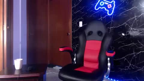 Matias online show from January 2025 09:53:02 AM