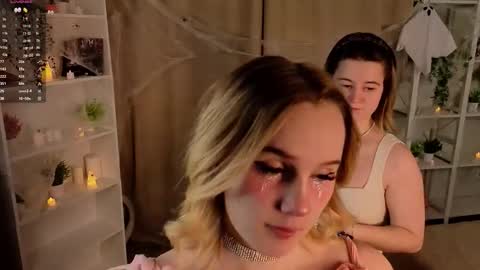 Lucy online show from October 2025 11:11:01 AM