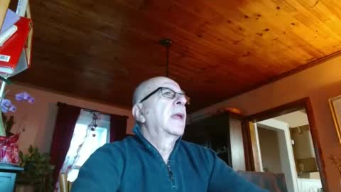 Maurice online show from January 2025 12:29:02 PM