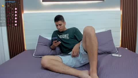 mauro_boy online show from June 2026 07:38:02 PM