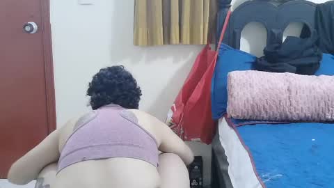 Snapshot of mauroluxandra chatting on June 2026 07:16:02 PM mauroluxandra online show from June 2026 07:16:02 PM