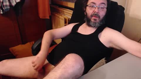 Max online show from November 2025 08:23:02 AM