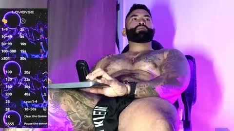 max__prada online show from September 2025 02:03:02 AM