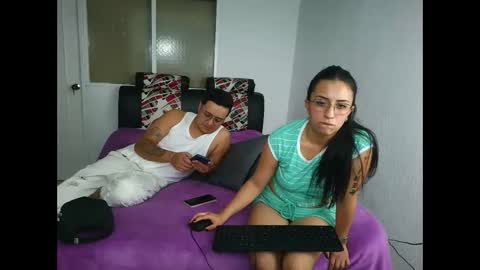 max and lilu2 online show from April 2026 10:15:02 PM