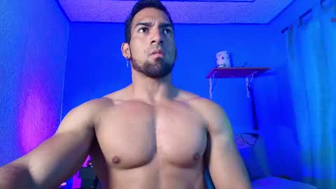 max_brown21 online show from January 2025 12:22:02 AM