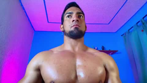 max_brown21 online show from February 2025 02:17:01 AM