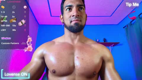 max_brown21 online show from February 2025 04:31:01 PM