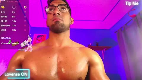 max_brown21 online show from February 2025 11:13:02 PM
