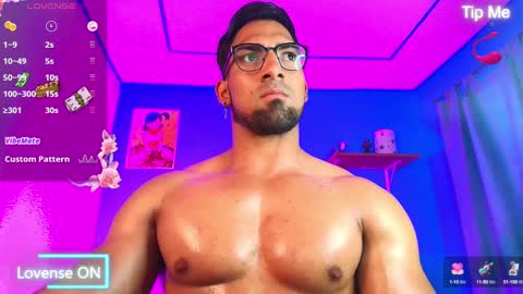 max_brown21 online show from February 2025 11:51:02 PM