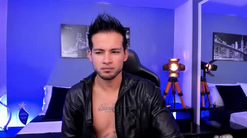 Max Conor online show from September 2025 12:07:02 PM