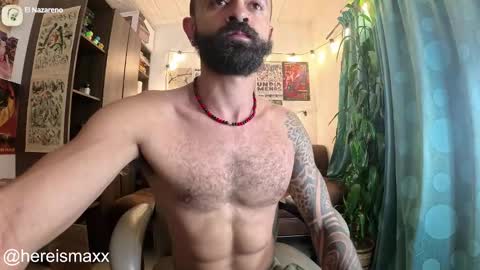 Snapshot of max_greenn chatting on October 2025 09:54:01 AM Max Follow me IGX hereismaxx online show from October 2025 09:54:01 AM
