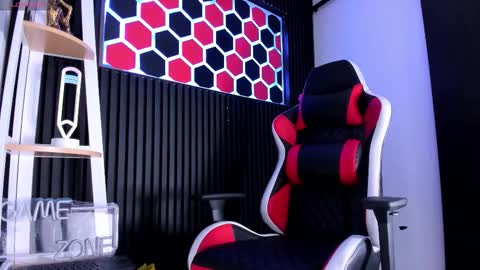 Max online show from March 2026 03:01:01 AM