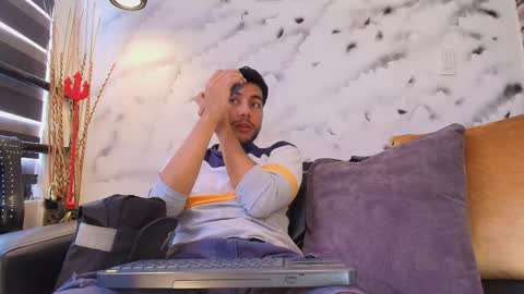 Max Hornye online show from February 2026 06:49:02 PM