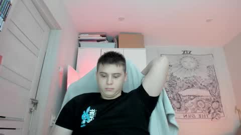 Max online show from February 2026 05:48:01 AM