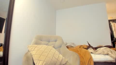 max_steelc online show from November 2025 01:55:02 AM