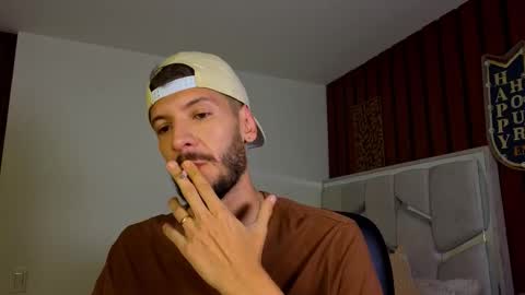 Max Taylor online show from November 2025 03:23:02 AM