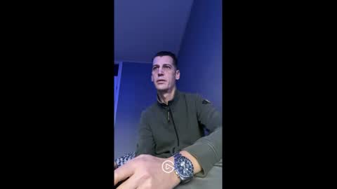 Snapshot of maxbose666 chatting on February 2025 12:05:02 PM Max online show from February 2025 12:05:02 PM