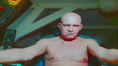 maxhardcore77 online show from November 2025 06:26:02 AM