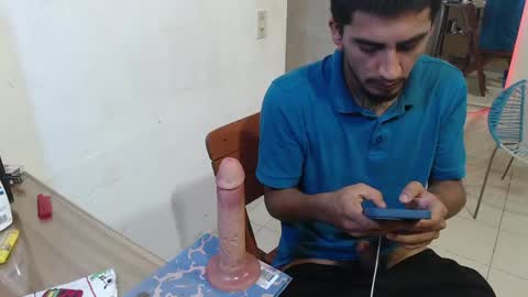 maxi dick online show from April 2026 05:17:01 PM