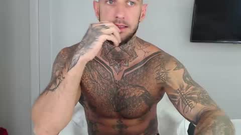 Snapshot of maxi_foxxx chatting on July 2026 06:16:02 AM Maximus Fox online show from July 2026 06:16:02 AM