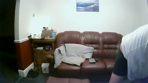 Snapshot of maxi_johnes chatting on December 2024 08:10:02 PM MAX online show from December 2024 08:10:02 PM