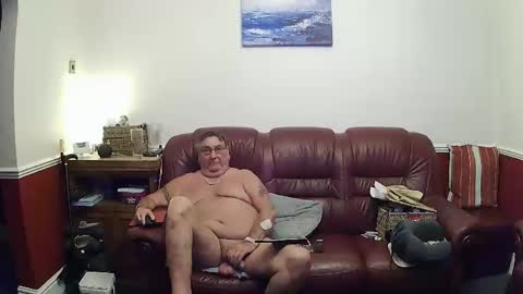 MAX online show from May 2026 10:38:01 PM