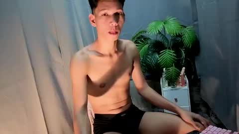 Reyn online show from September 2025 12:21:02 PM