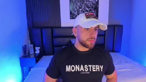 Maximo Wolf online show from February 2025 11:33:02 PM