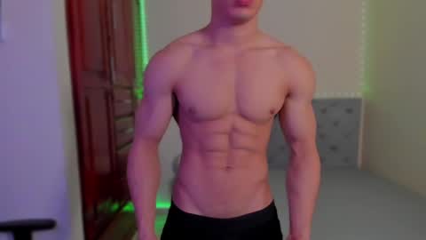 Snapshot of maxiimus__ chatting on December 2024 02:12:01 AM Maximus online show from December 2024 02:12:01 AM