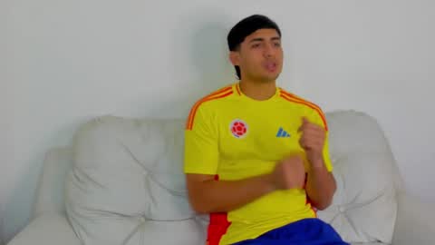 maximiliano harris online show from September 2025 02:35:01 AM