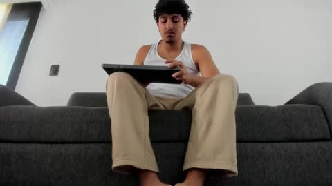 maximo__77 online show from January 2026 02:44:01 PM