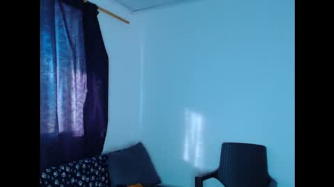 Snapshot of maximo_vega_new chatting on December 2024 12:12:02 PM Maximo Aron Vega online show from December 2024 12:12:02 PM